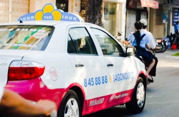 Taxi Sân Bay Tân Sơn Nhất và Cách Đặt Xe Ở Sân Bay Tân Sơn Nhất – Hướng Dẫn Chuyên Nghiệp